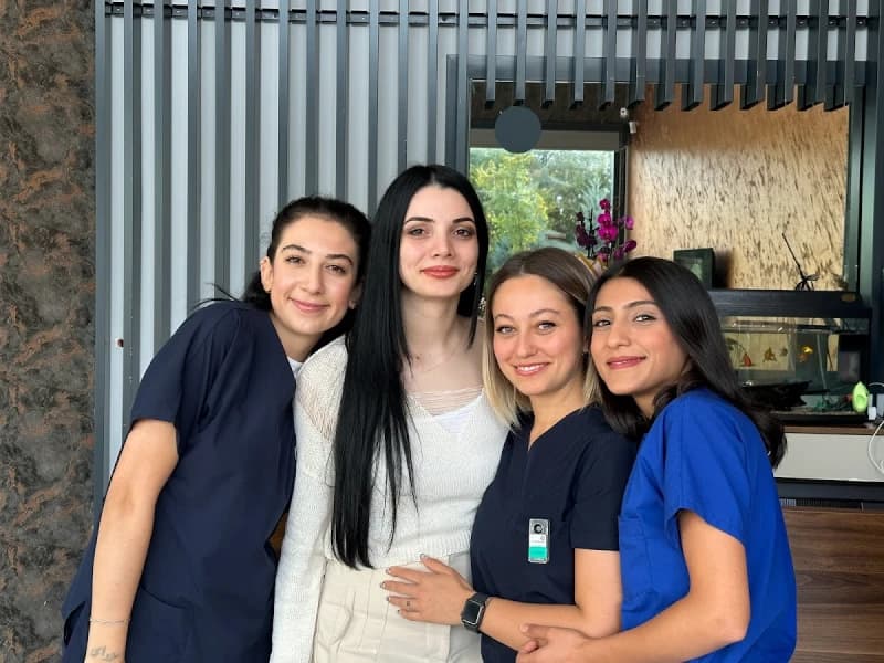 LUNA DENTAL AĞIZ VE DİŞ SAĞLIĞI POLİKLİNİĞİ - Facility Photo