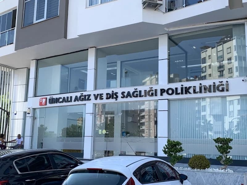 Uncalı Ağız Ve Diş Sağlığı Polyclinic - Merkez - Logo