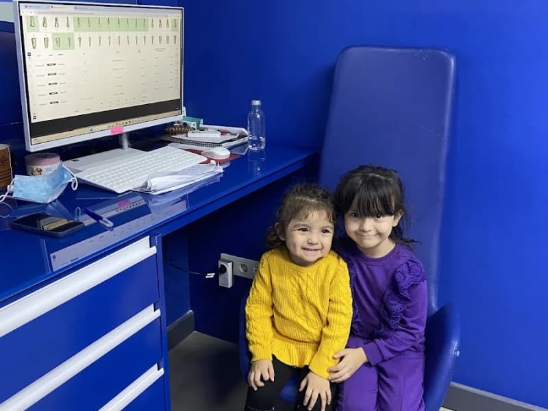 AST AĞIZ VE DİŞ SAĞLIĞI POLİKLİNİĞİ - Facility Photo