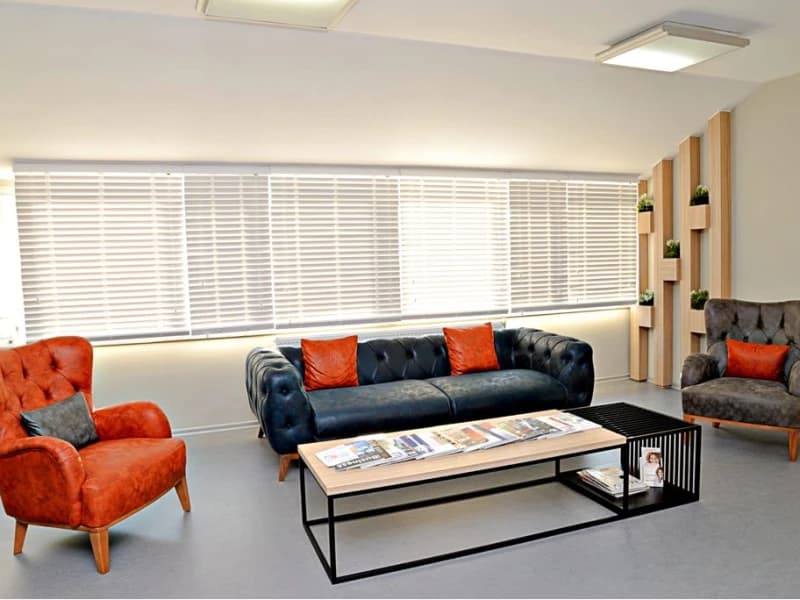 Vizyon Diş - Aesthetic Diş - İmplant - Ortodonti - Facility Photo