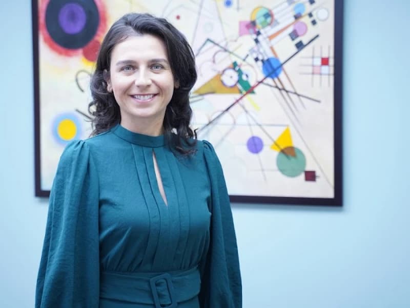 Diş Hekimi Ebru Demircan - Logo