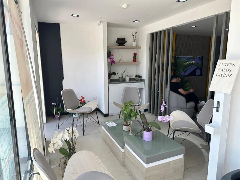 AEG DİŞ AĞIZ VE DİŞ SAĞLIĞI POLİKLİNİĞİ - Facility Photo