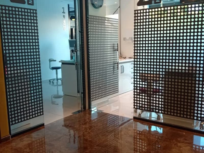 ÇELEBİ DENTAL AĞIZ VE DİŞ SAĞLIĞI POLİKLİNİĞİ - Facility Photo